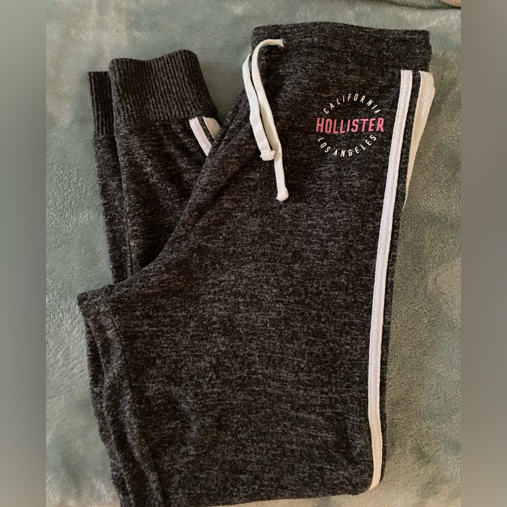 Hollister women’s track joggers